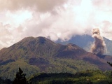 Bali - vulkány a deštné pralesy 
